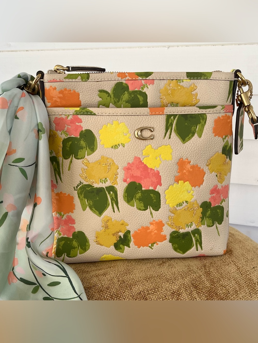 Coach Kitt Floral Crossbody Bag 🩷 Pink with 💛 Yellow, 🧡 Orange & 💚 Green NWOT - Picture 12 of 16